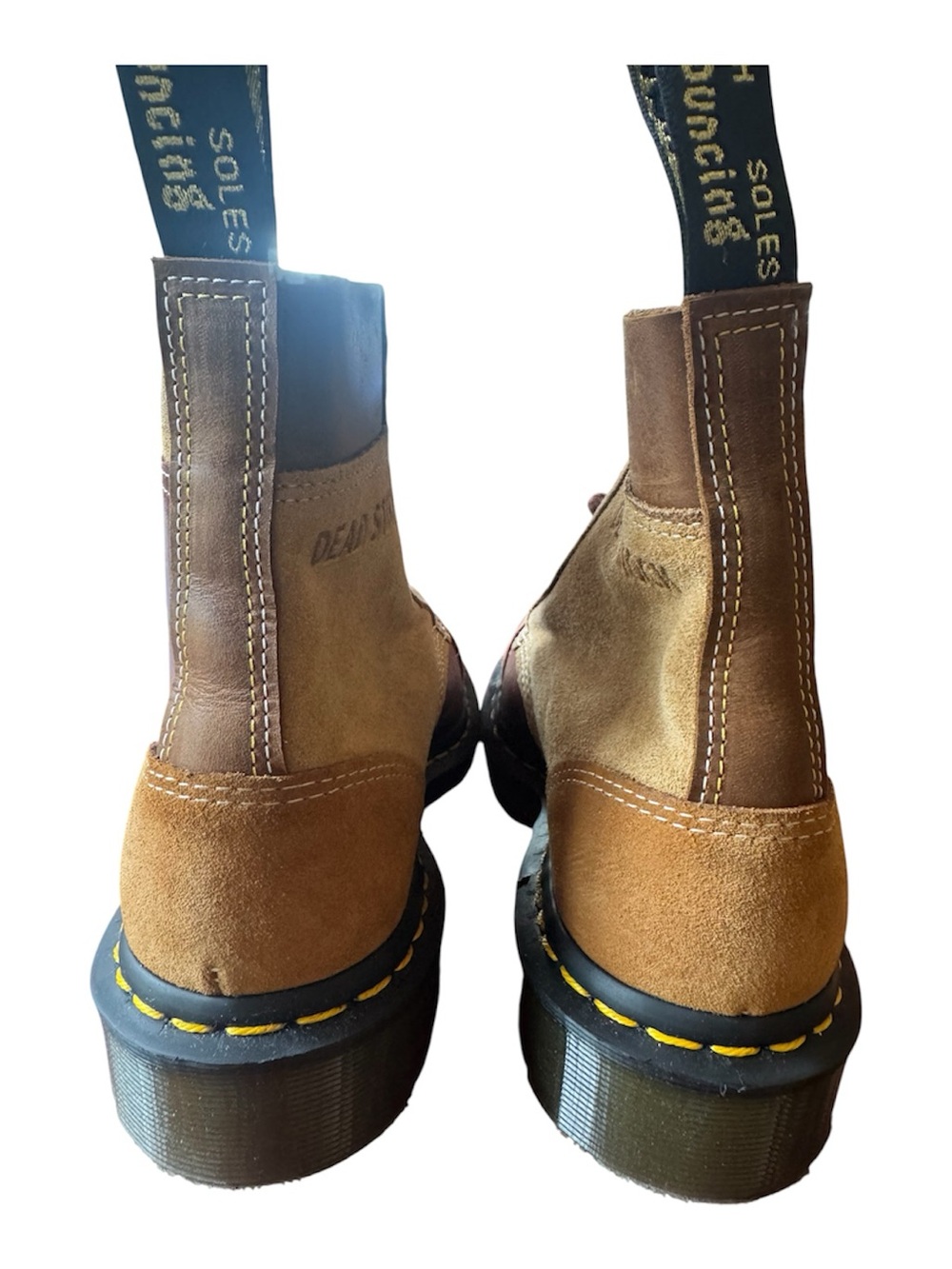 Dr. Martens Made in England Dead Stock 1460 8-eye boots —one of a kind Us 8 - Picture 4 of 12